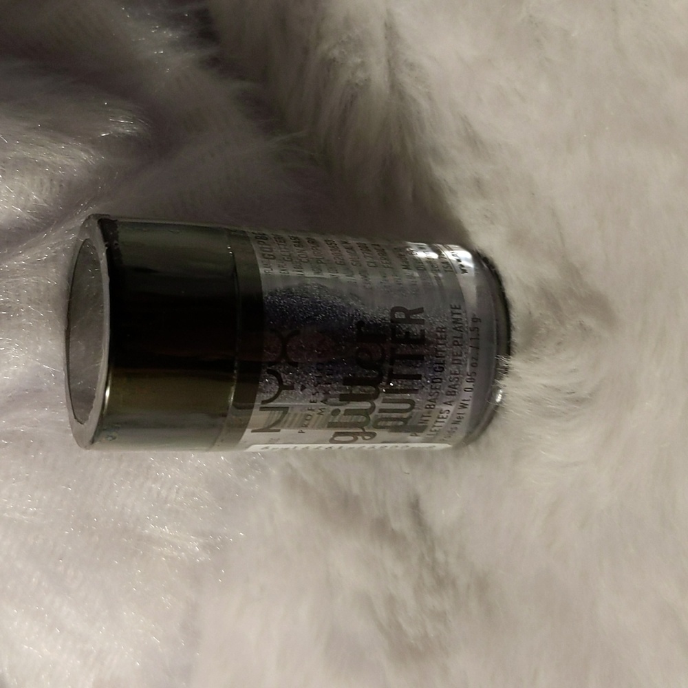 NYX| NWOT Glitter Quitter Body And Face Glitter